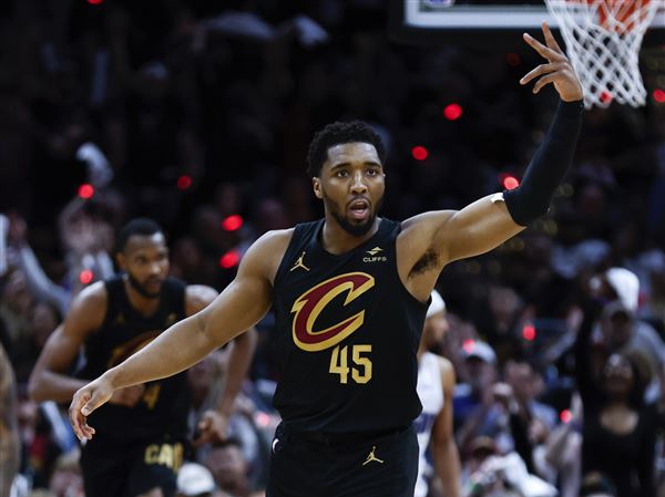 Donovan Mitchell agrees to a 3-year, $150.3M contract extension with the Cavaliers