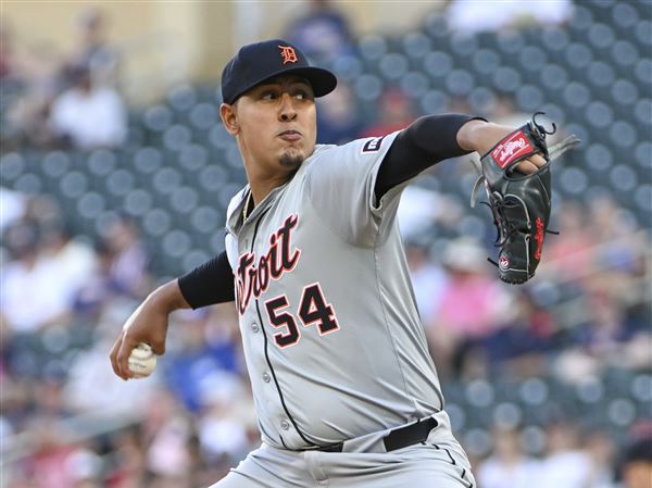 Tigers hit 4 homers, 3 triples in 9-2 rout of Twins for Montero's 1st win