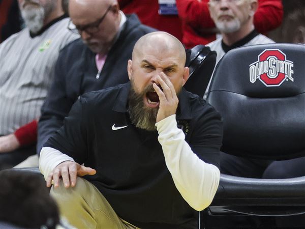 State powerhouse Perrysburg wrestling program hones craft at elite national tournaments