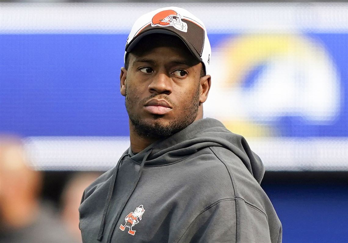 Browns place star RB Nick Chubb on PUP list as he recovers from surgeries |  The Blade