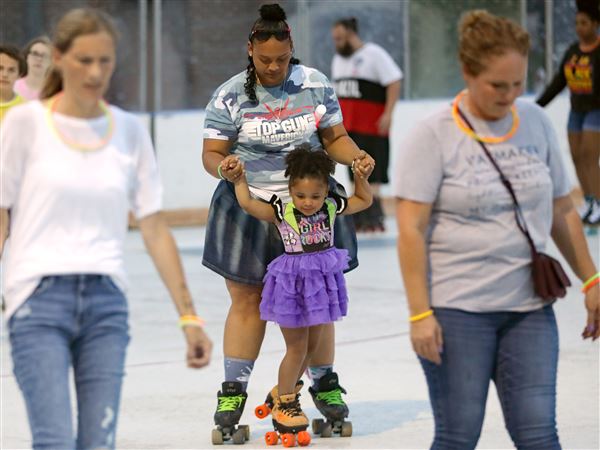 Special Events: '90s Retro Skate and Thrift & Sip highlight the weekend