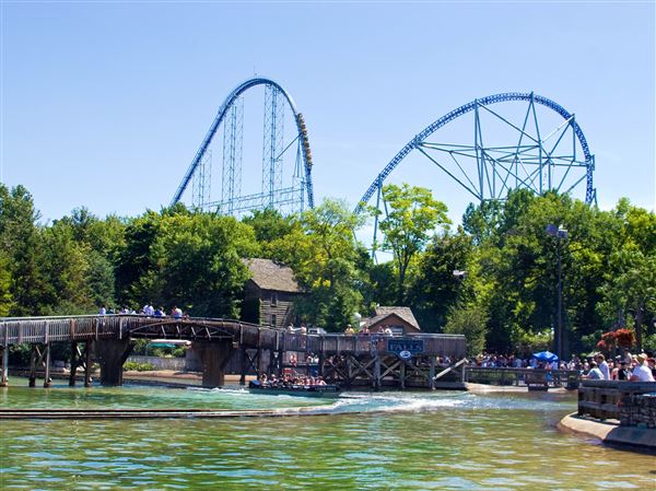 Legacy Cedar Fair, Six Flags parks merge into national brand