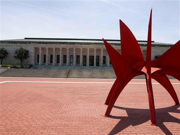 Taylor family makes parking free at Toledo Museum of Art